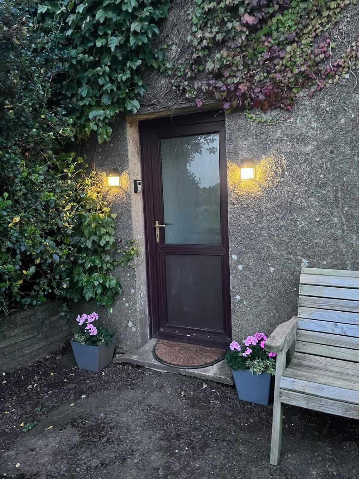 Farmhouse Apartment Saint Ishmaels  Extérieur photo